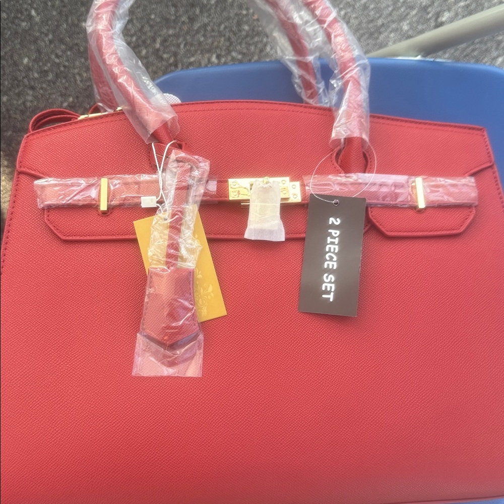 Elegant Blue Leather Handbag